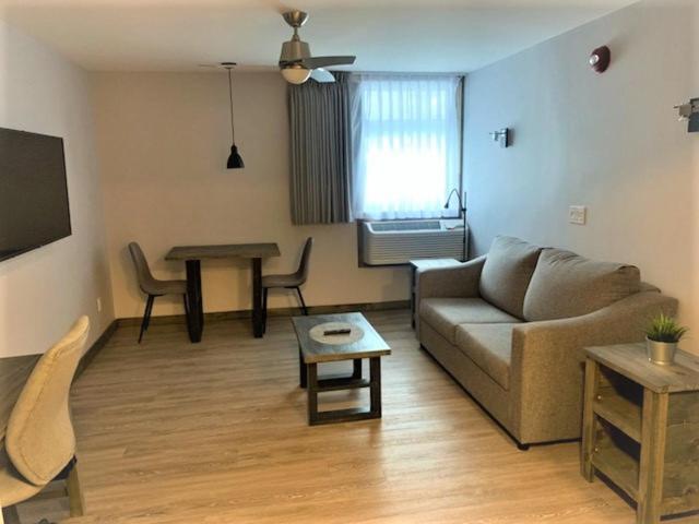 Hotel Far Hills Val-Morin 외부 사진